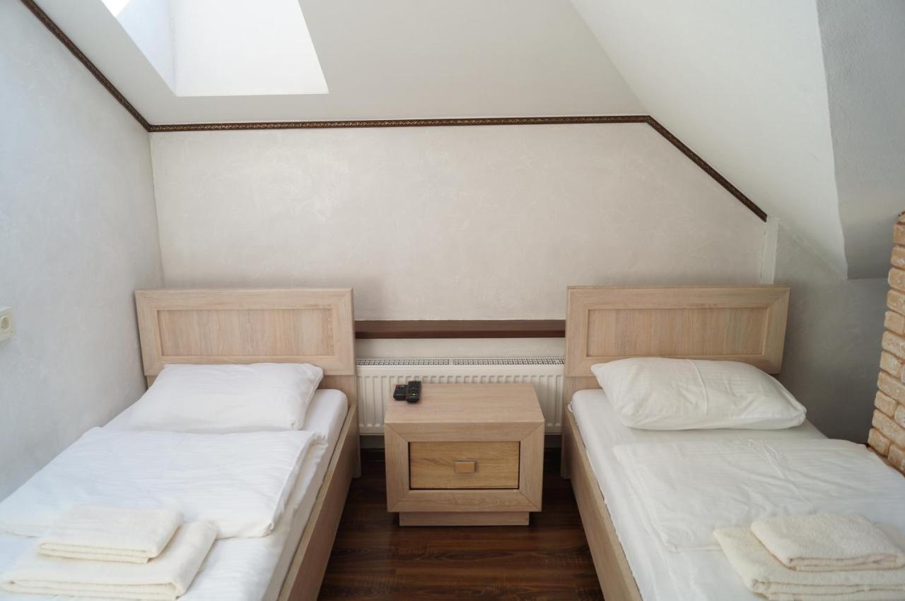Rosinka Motel Ukrainka Dış mekan fotoğraf