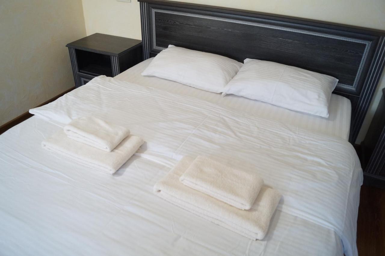 Rosinka Motel Ukrainka Dış mekan fotoğraf