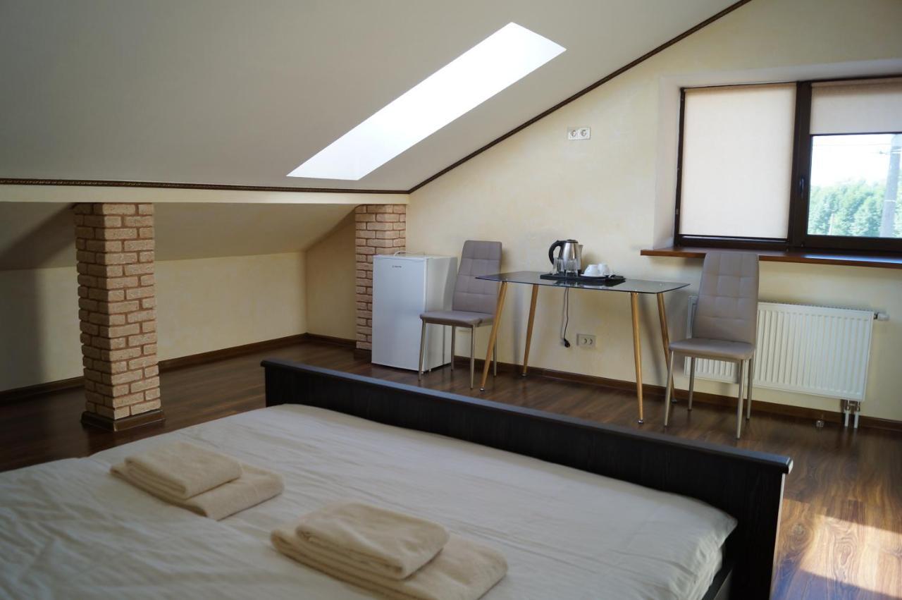 Rosinka Motel Ukrainka Dış mekan fotoğraf