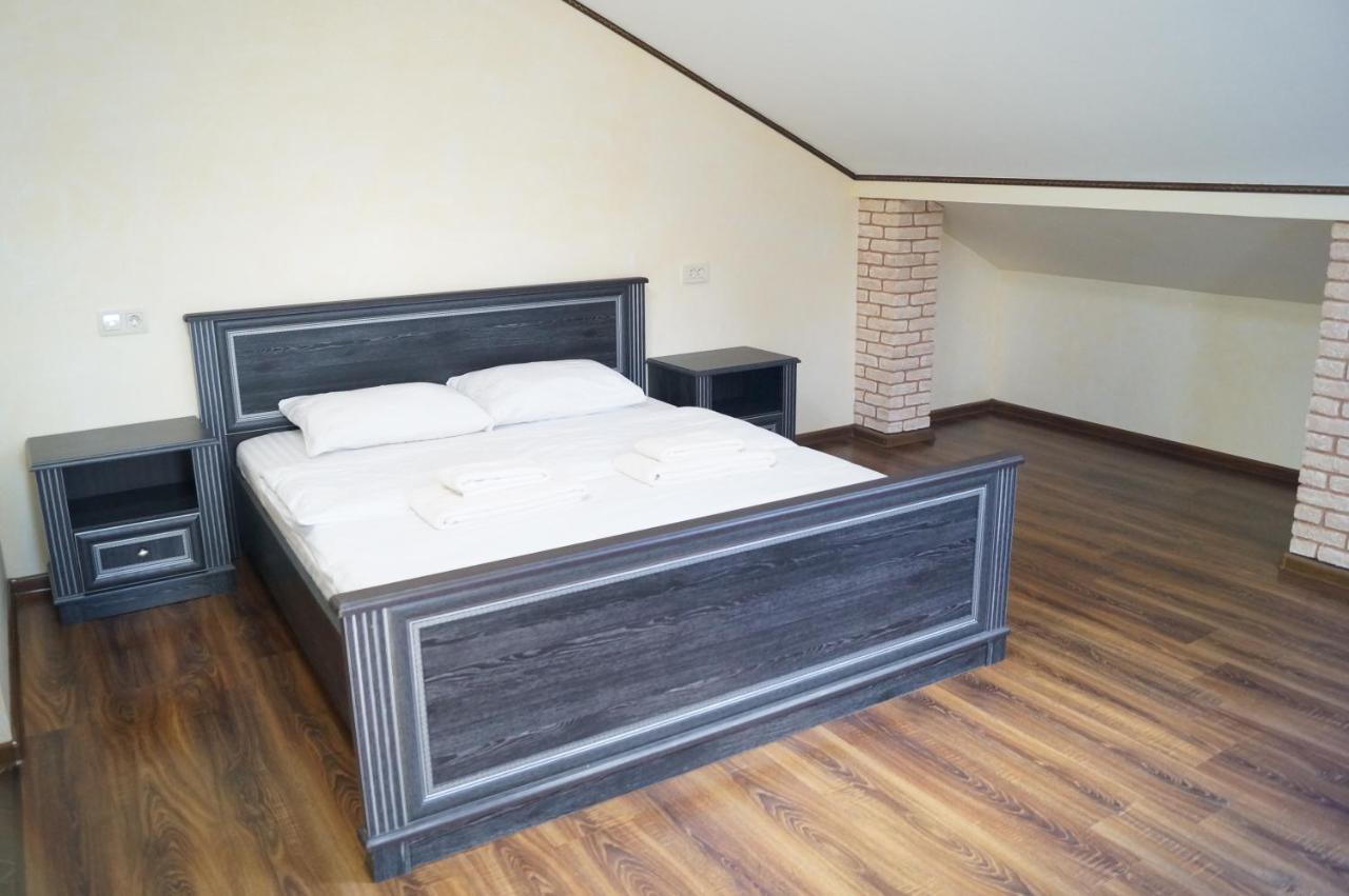 Rosinka Motel Ukrainka Dış mekan fotoğraf