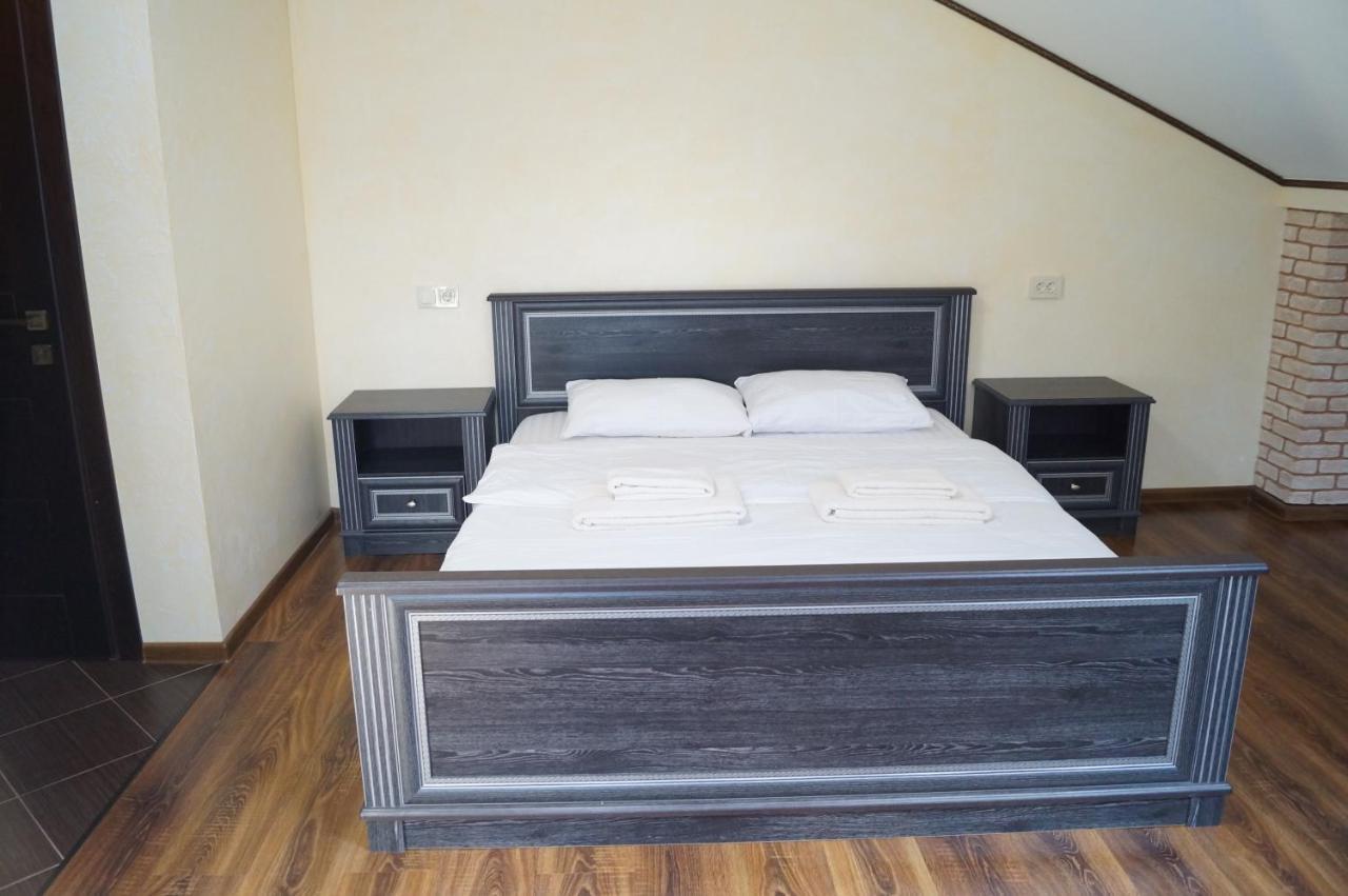 Rosinka Motel Ukrainka Dış mekan fotoğraf
